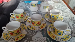 Juego Tazas Café con Lechera y Azucarero