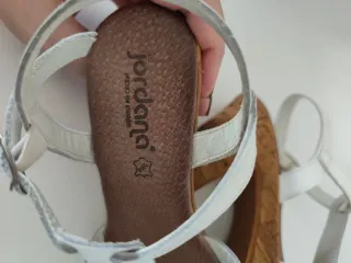 Sandalias de chica N°35 de Jordana.