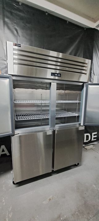 Armario Frío estatico 4 Puertas Acero Inox