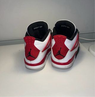 Jordan 4 Retro Red Cement