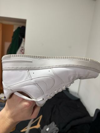 Nike Air Force 1 Low Supreme Bianche