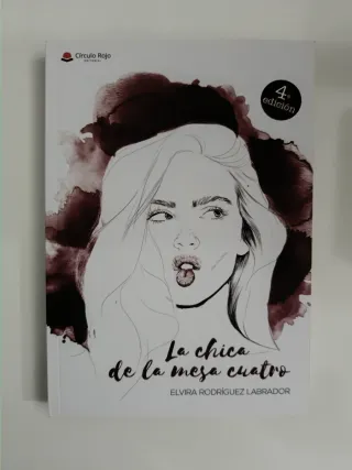 La chica de la mesa cuatro