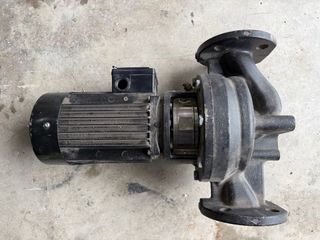 Bomba de agua Grundfos