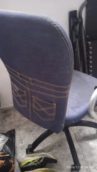 Silla Tumbona Plegable Negra y Plateada los