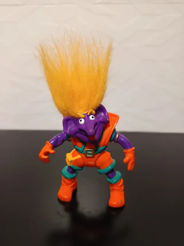 2 Muñecos Serie Troll Warriors