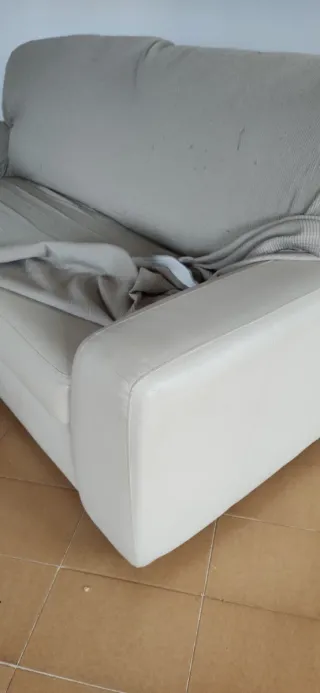 Sofá beige 3 plazas