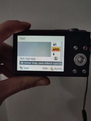 Cámara Panasonic Lumix DMC-SZ3 + Accesorios