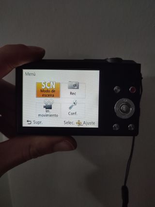 Cámara Panasonic Lumix DMC-SZ3 + Accesorios