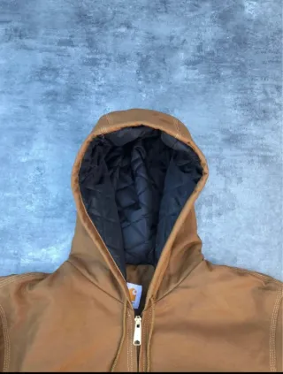 Chaqueta Carhartt Marrón con Capucha