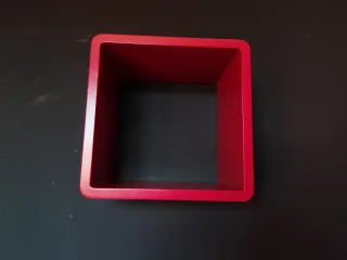 2 Estanterías cuadradas rojas