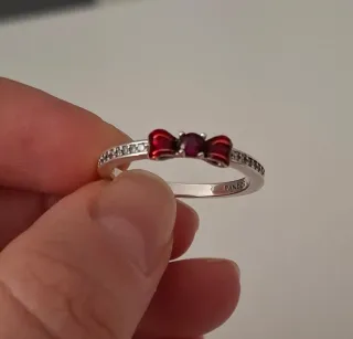 Anillo Blancanieves de Pandora