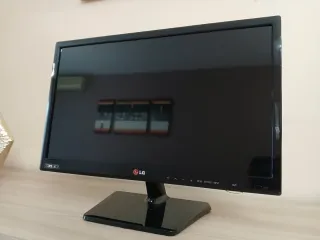 Monitor TV LG 22 IPS LED