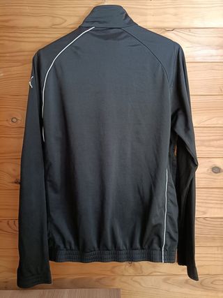 Sudadera Puma Color Negro y Blanco Talla M.