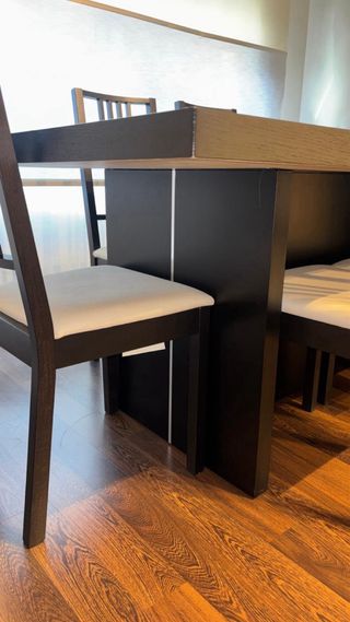 Mesa comedor rectangular con 6 sillas