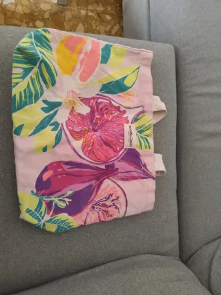 Bolsa de tela Roger & Gallet estampada