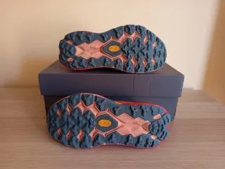 Hoka Speedgoat 5 W T37 Zapatillas Trail Running