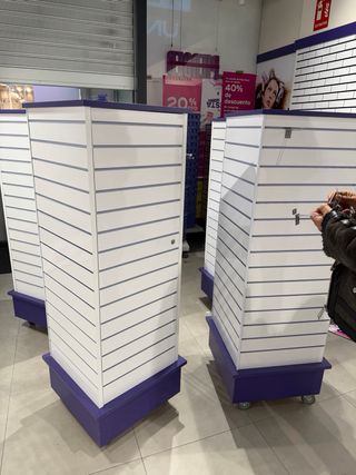 Lote expositores metal Claires