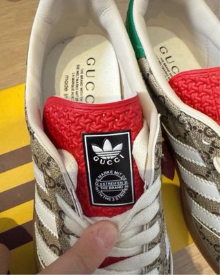 Zapatillas Gucci x Adidas Talla 40 Nuevas