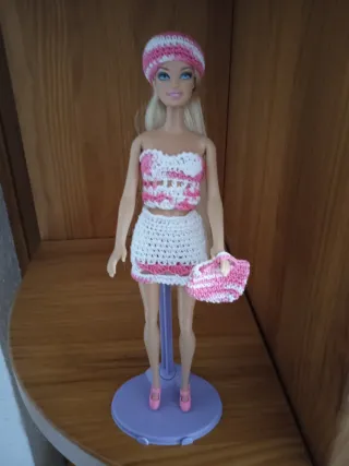 Traje Crochet Barbie Rosa y Blanco