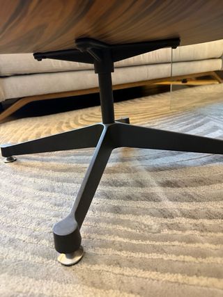 Otomana Eames Lounge Chair Piel Negra