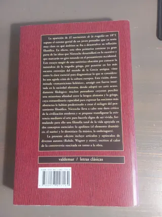 El nacimiento de la tragedia: o helenismo y pes...