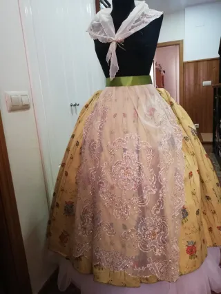 Falda Fallera Niña 8 Años con Manteletas