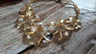 Collana Butler & Wilson fiori cristallo