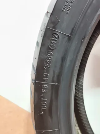 Neumático metzeler 18"