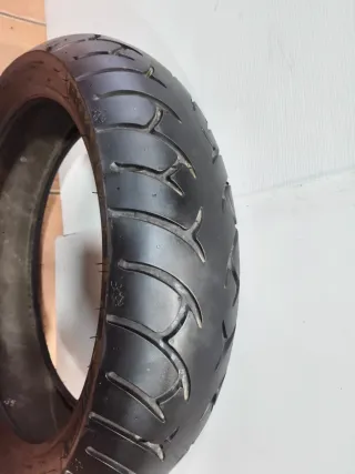 Neumático metzeler 18"