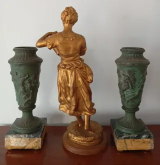 Escultura dama Francia Siglo XIX.