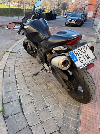 Ducati Monster 696 A2