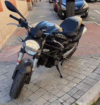 Ducati Monster 696 A2