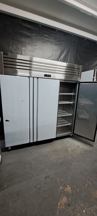 Armario Frío Ventilado 3 Puertas Inox Nuevo