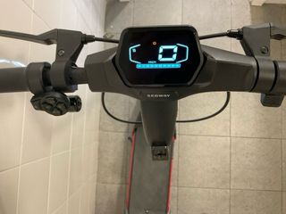 Patinete Eléctrico Segway Ninebot ZT3 Pro