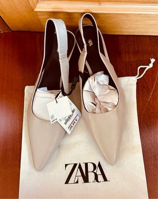 Zapatos Zara destalonados tacón bajo kitten