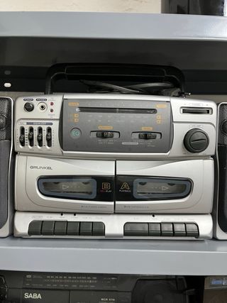 Equipo de música GRUNKEL