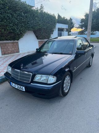 Mercedes C280