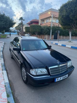 Mercedes C280