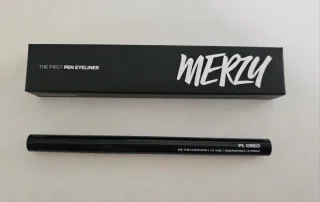 The First Pen Eyeliner Merzy