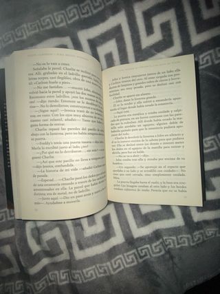 FNAF: LOS OJOS DE PLATA