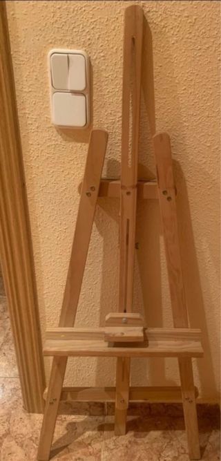 Caballete de madera para pintar