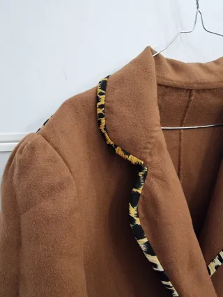 Giacca Lana Cammello con Bordi Leopardati