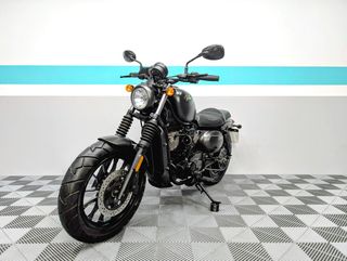 HYOSUNG BOBBER 300 - 2022 - 4.878KM