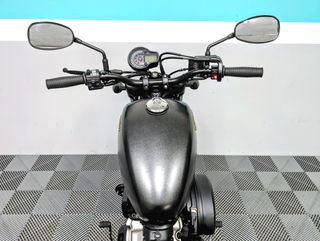 HYOSUNG BOBBER 300 - 2022 - 4.878KM