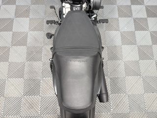 HYOSUNG BOBBER 300 - 2022 - 4.878KM