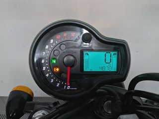 HYOSUNG BOBBER 300 - 2022 - 4.878KM