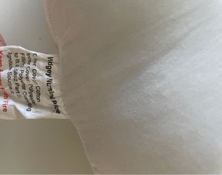 Cojín de lactancia con estampado de búhos