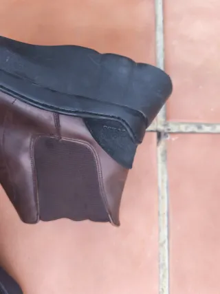 Botas Guess Talla 42 Marrón/Negro