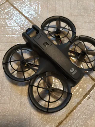 Dron V666 mini