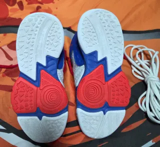 Zapatillas Baloncesto  de niño Tarmak Talla 33